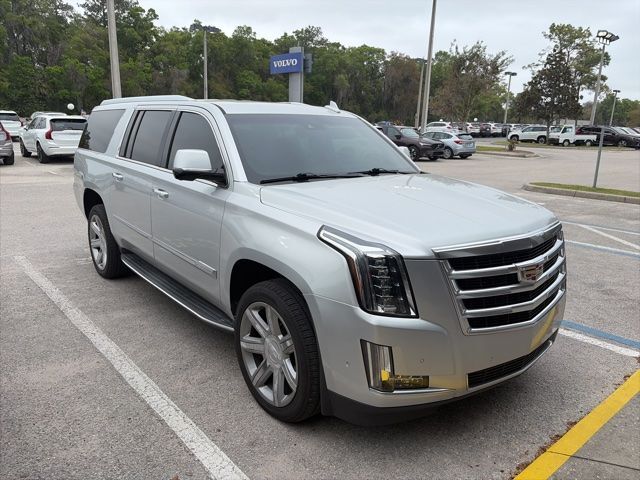 2019 CADILLAC Escalade ESV
