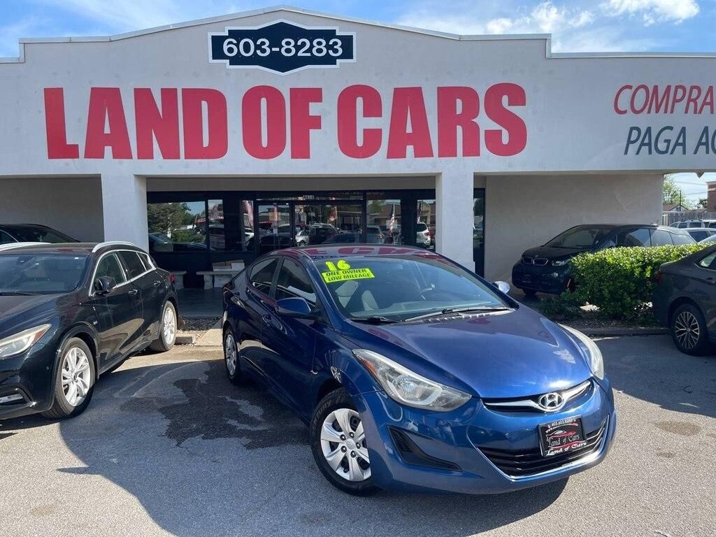 2016 HYUNDAI Elantra