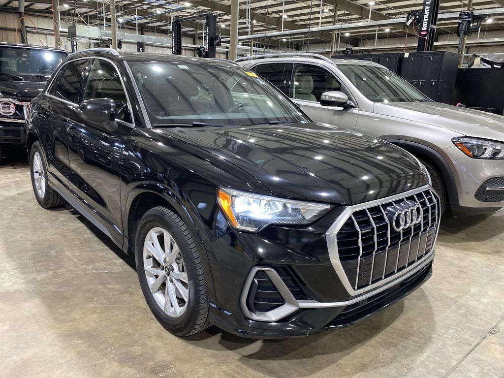 2021 AUDI Q3