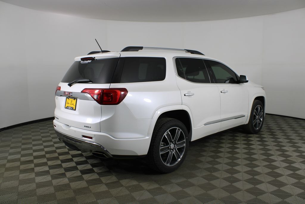 2018 GMC Acadia