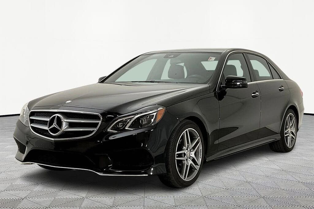 2016 MERCEDES-BENZ E-Class
