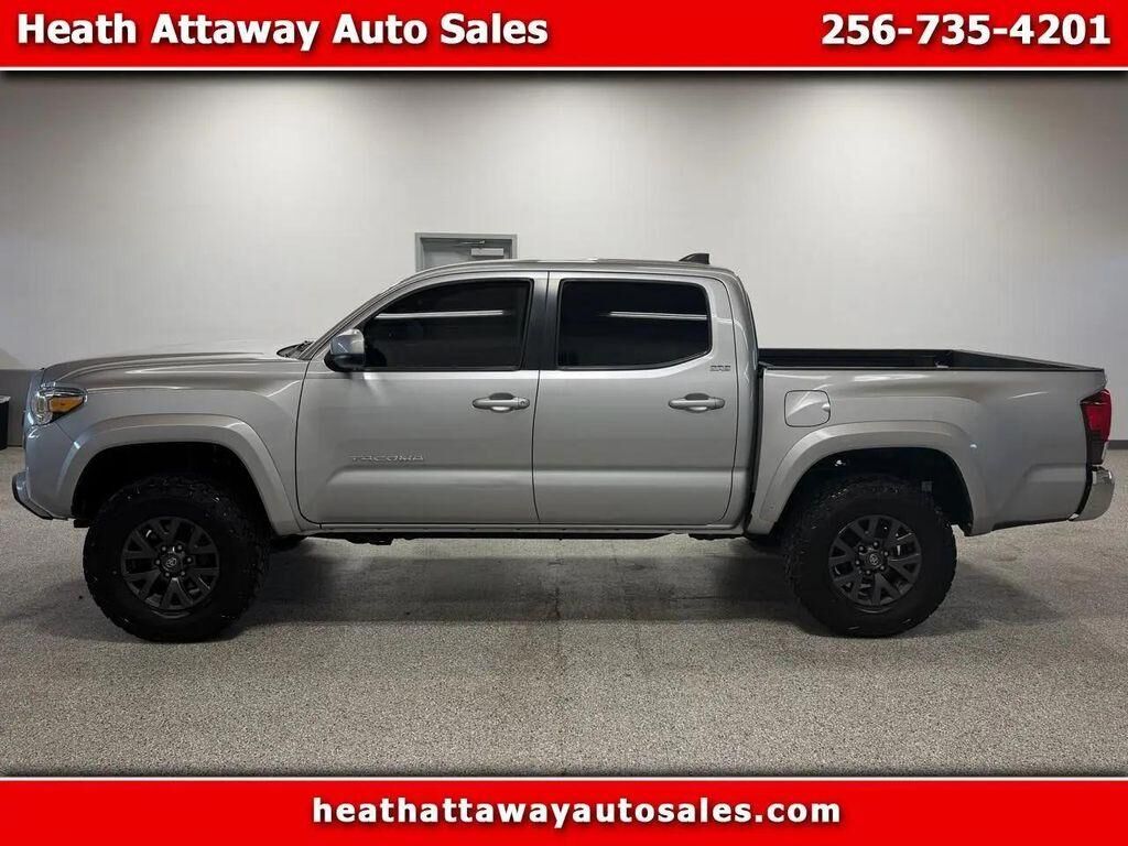 2022 TOYOTA Tacoma