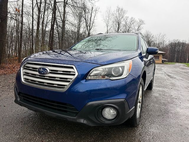 2016 SUBARU Outback