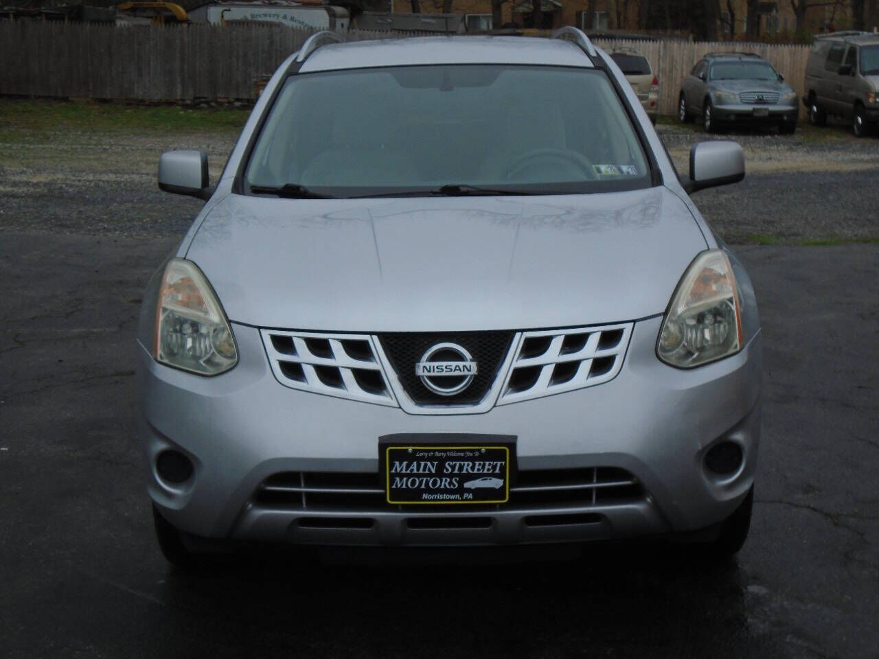2011 NISSAN Rogue