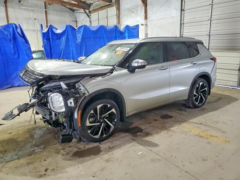 2022 MITSUBISHI Outlander