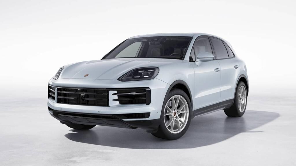 2024 PORSCHE Cayenne