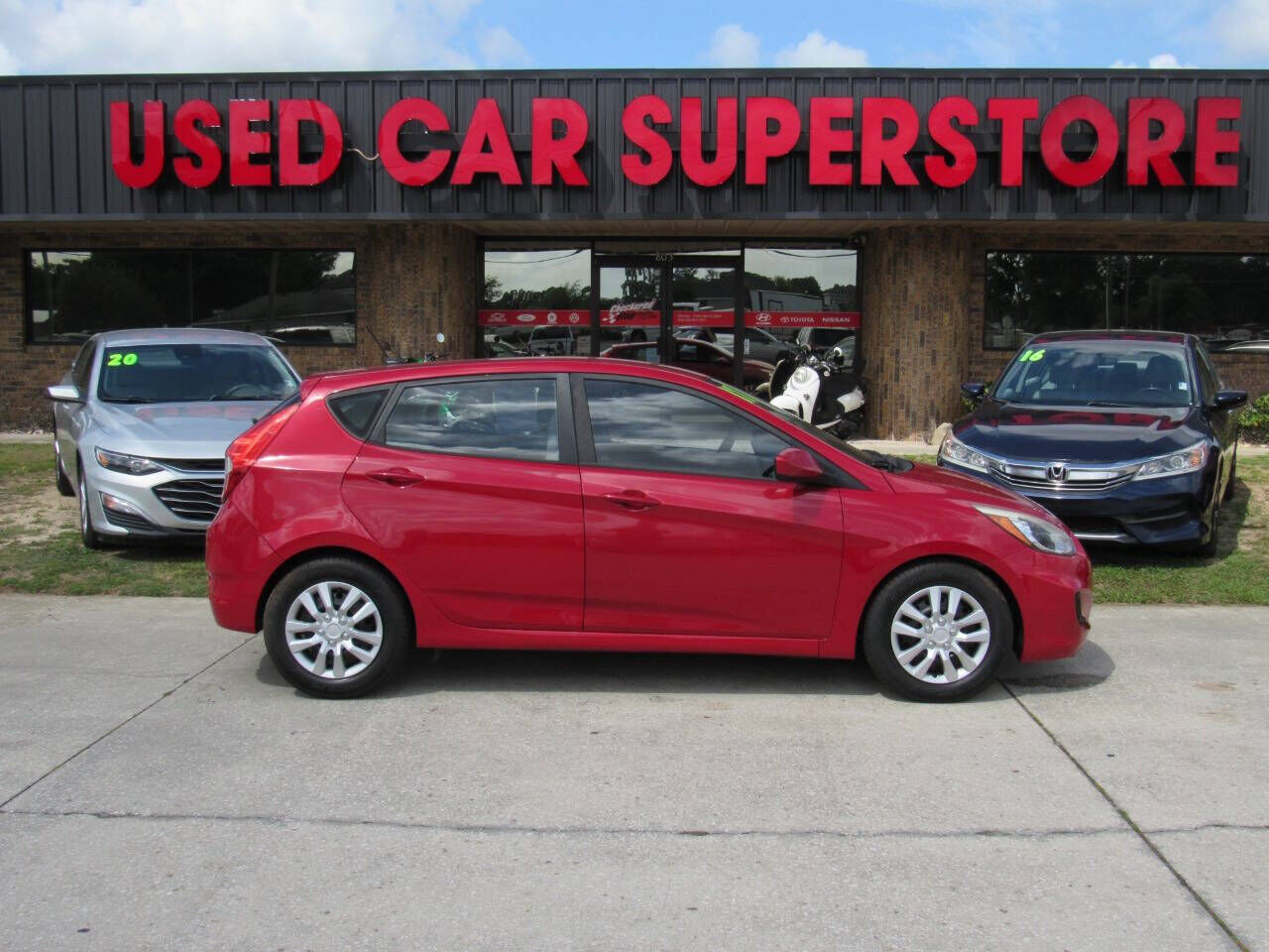 2017 HYUNDAI Accent