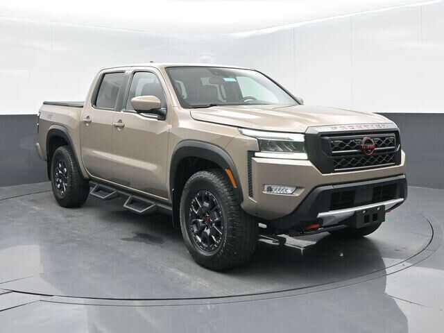 2022 NISSAN Frontier