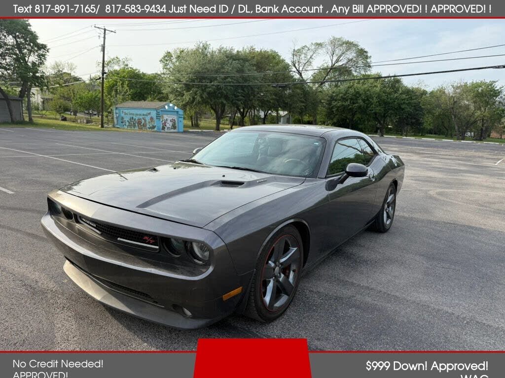 2013 DODGE Challenger