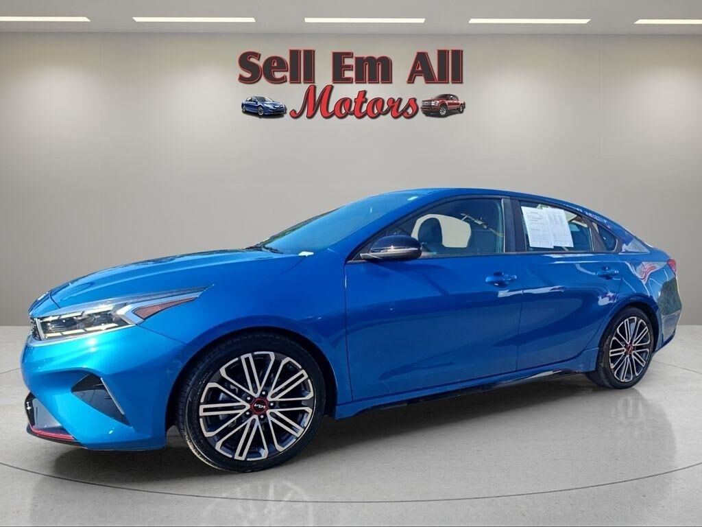 2023 KIA Forte