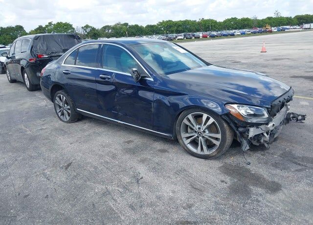 2018 MERCEDES-BENZ C-Class
