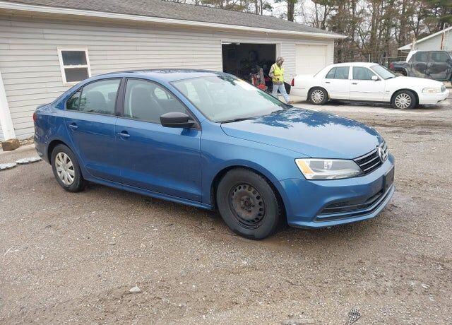 2016 VOLKSWAGEN Jetta