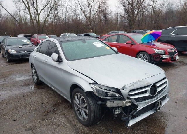 2015 MERCEDES-BENZ C-Class