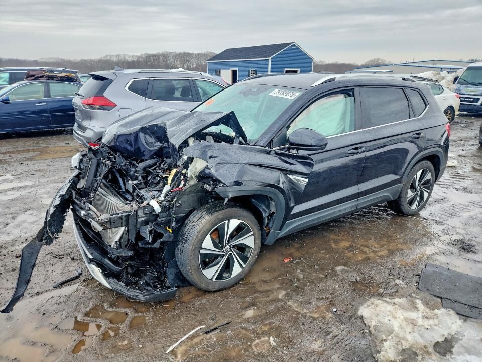 2023 VOLKSWAGEN Taos 4Motion