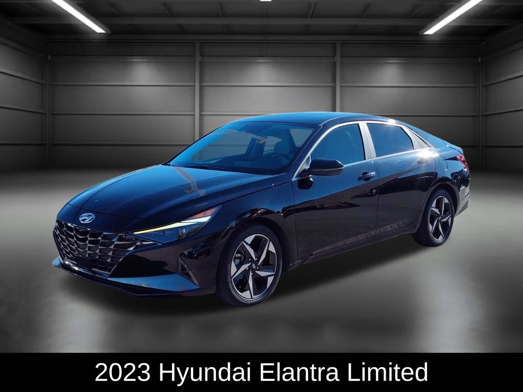 2023 HYUNDAI Elantra
