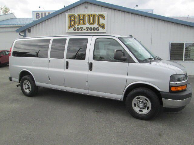 2017 CHEVROLET Express