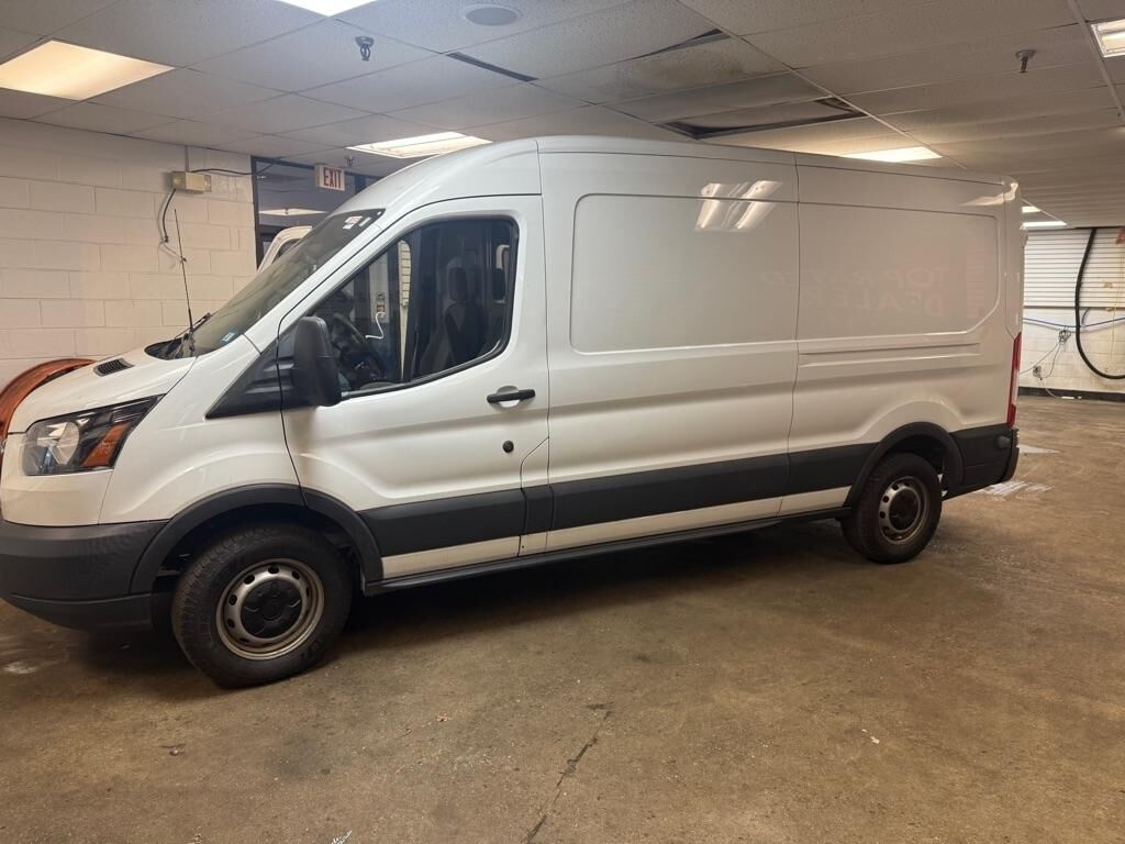 2018 FORD Transit