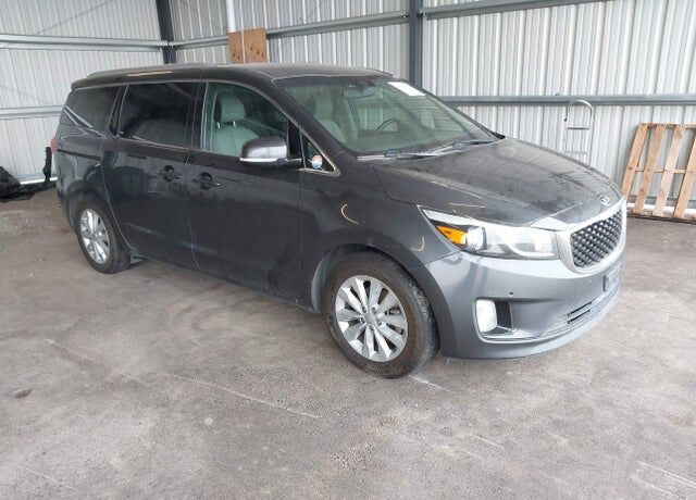 2017 KIA Sedona
