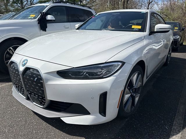 2023 BMW i4
