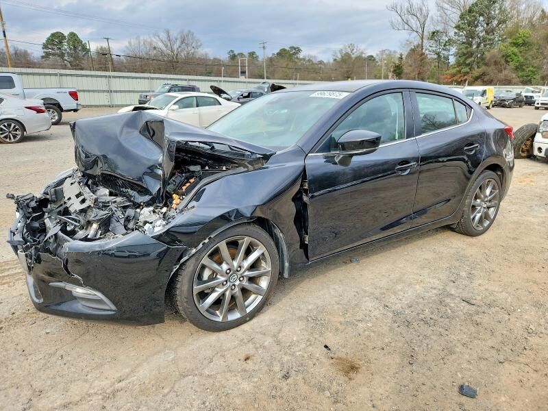 2018 MAZDA Mazda3