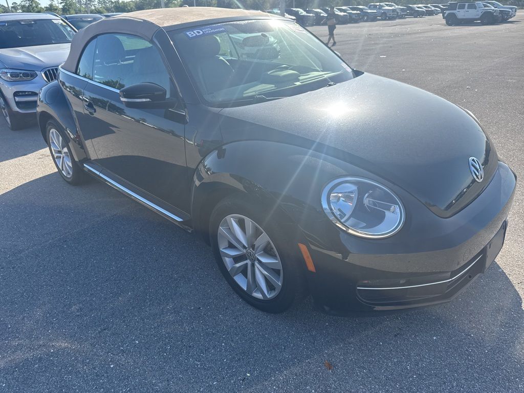 2014 VOLKSWAGEN Beetle