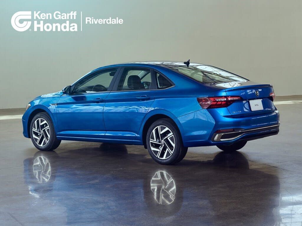 2023 VOLKSWAGEN Jetta