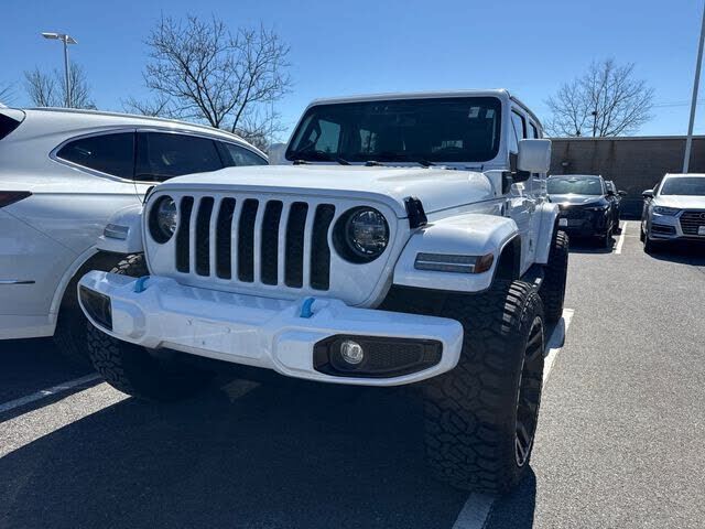 2022 JEEP Wrangler