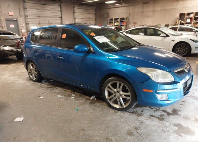 2009 HYUNDAI Elantra Touring