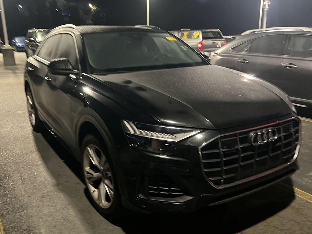 2023 Audi Q8