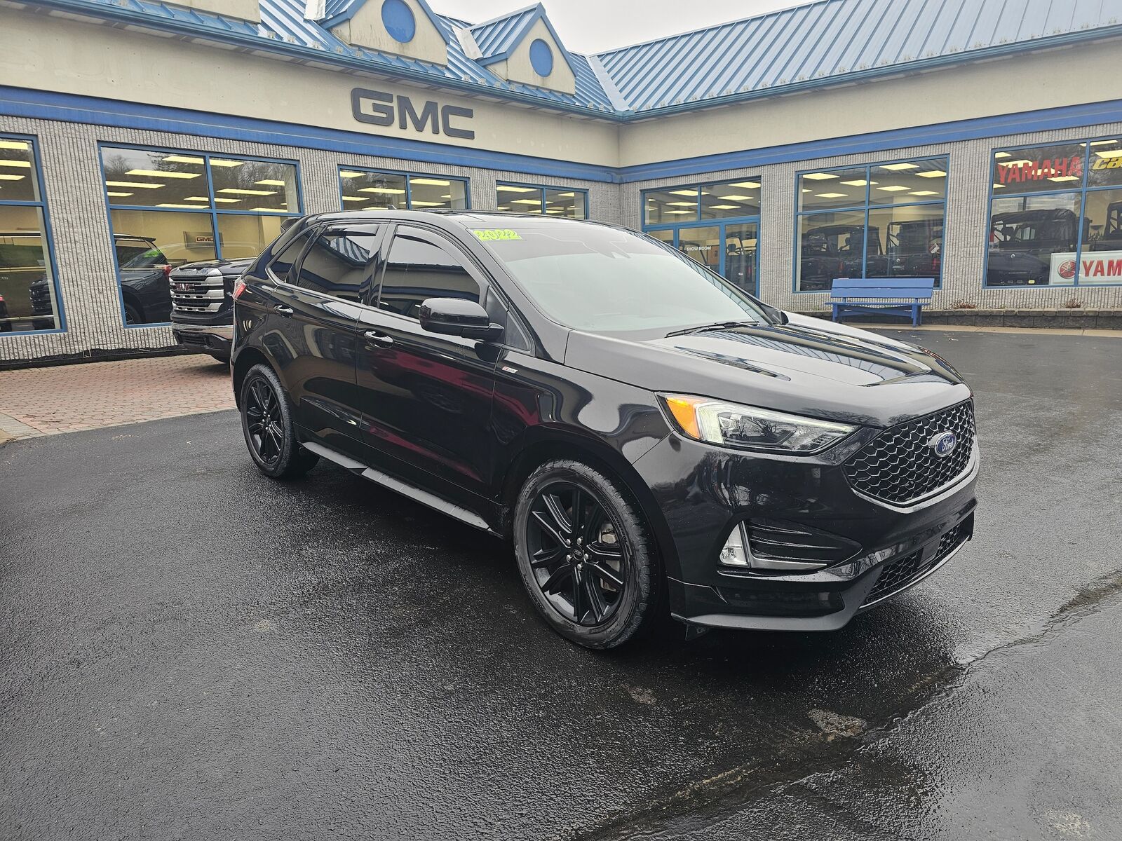 2022 FORD Edge