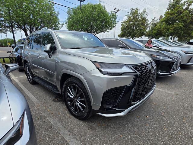 2024 LEXUS LX