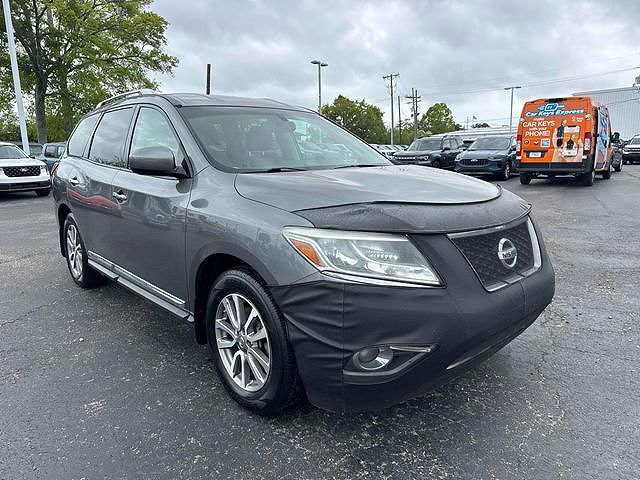 2016 NISSAN Pathfinder