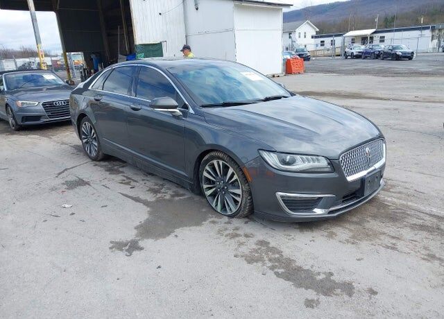 2017 LINCOLN MKZ
