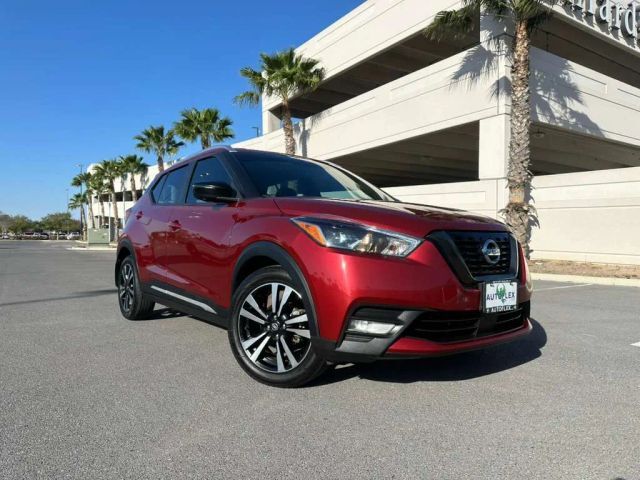 2020 NISSAN Kicks