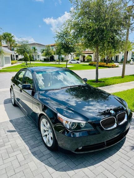 BMW 550i