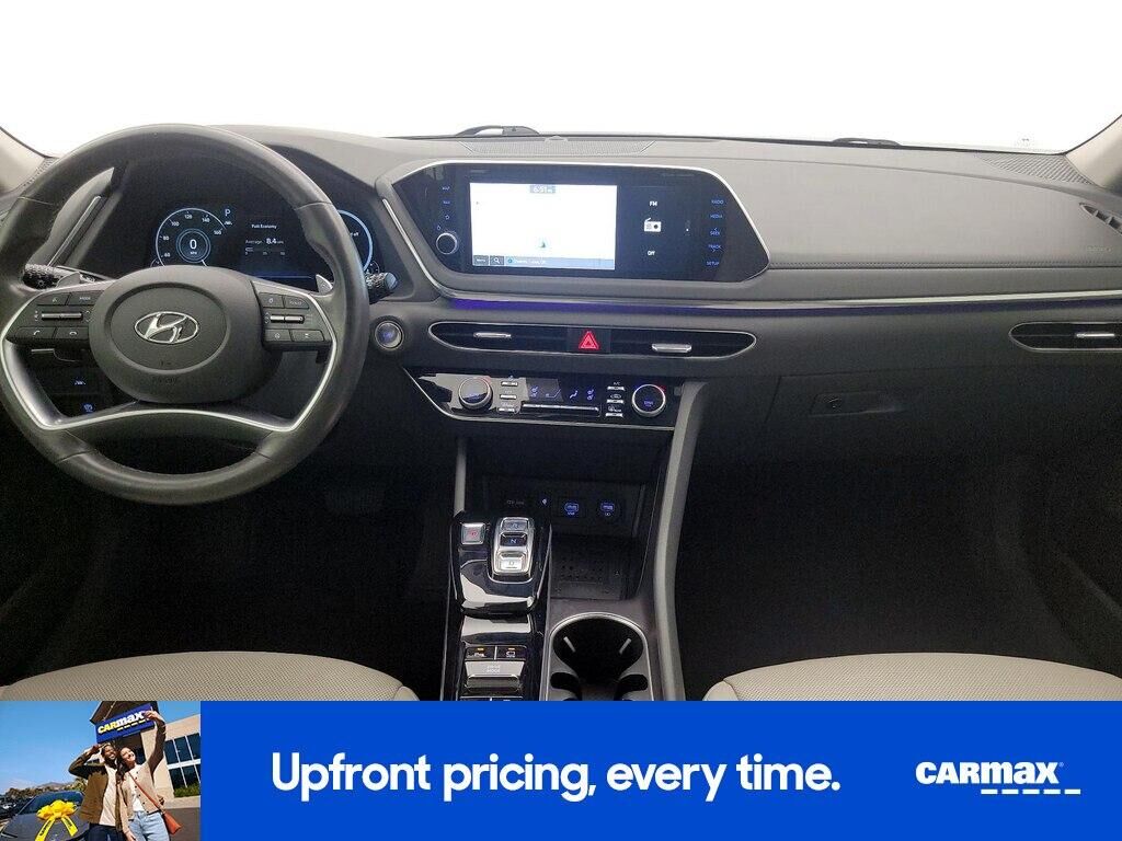 2022 HYUNDAI Sonata