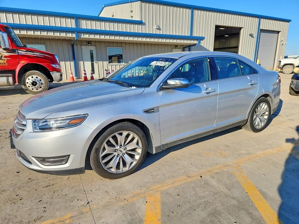 2018 FORD Taurus