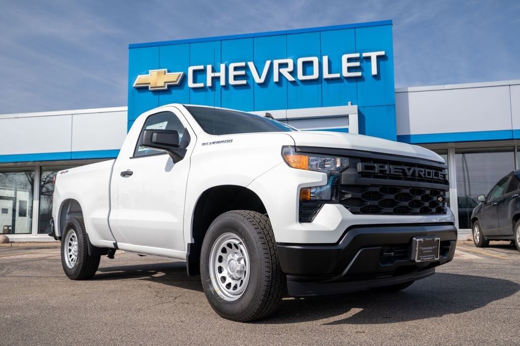 2026 CHEVROLET Silverado