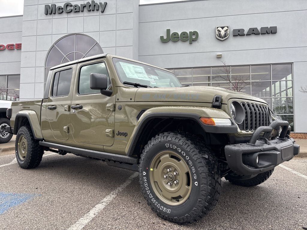 2026 JEEP Gladiator