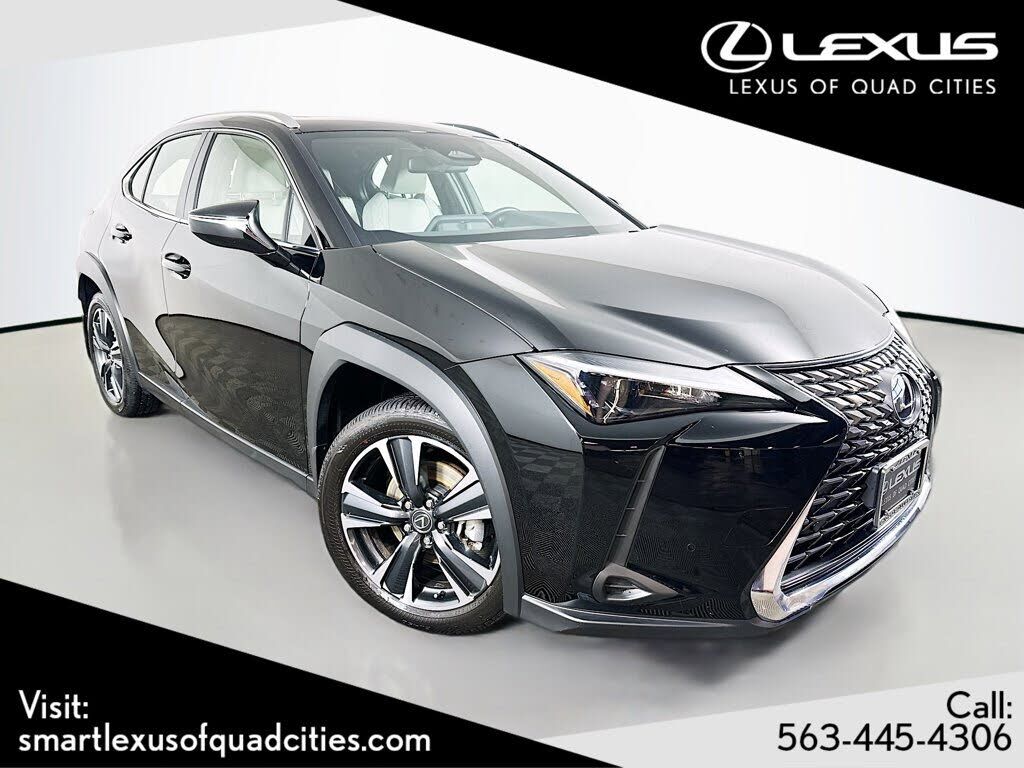 2025 LEXUS UX