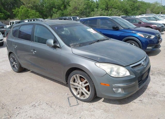 2010 HYUNDAI Elantra Touring