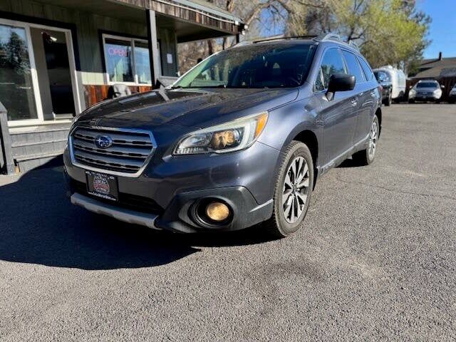 2016 SUBARU Outback