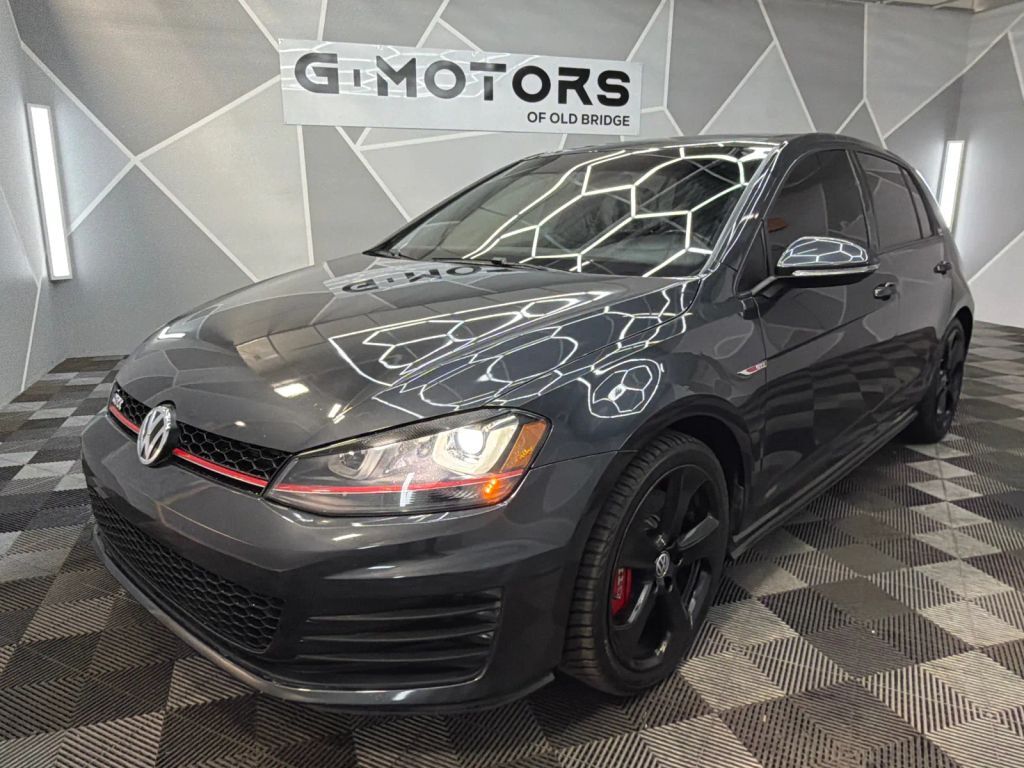 2017 VOLKSWAGEN Golf GTI