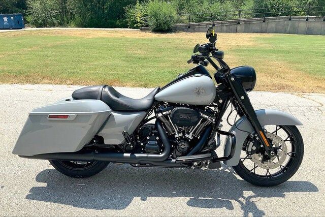 2024 HARLEY DAVIDSON Road King