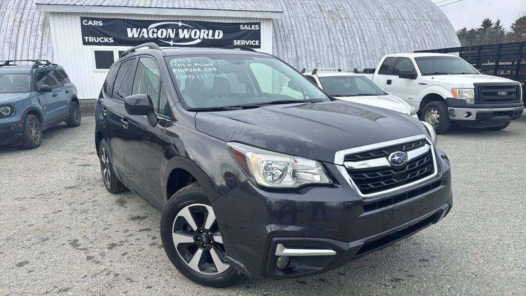 2017 SUBARU Forester