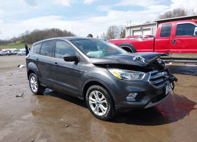 2017 FORD Escape