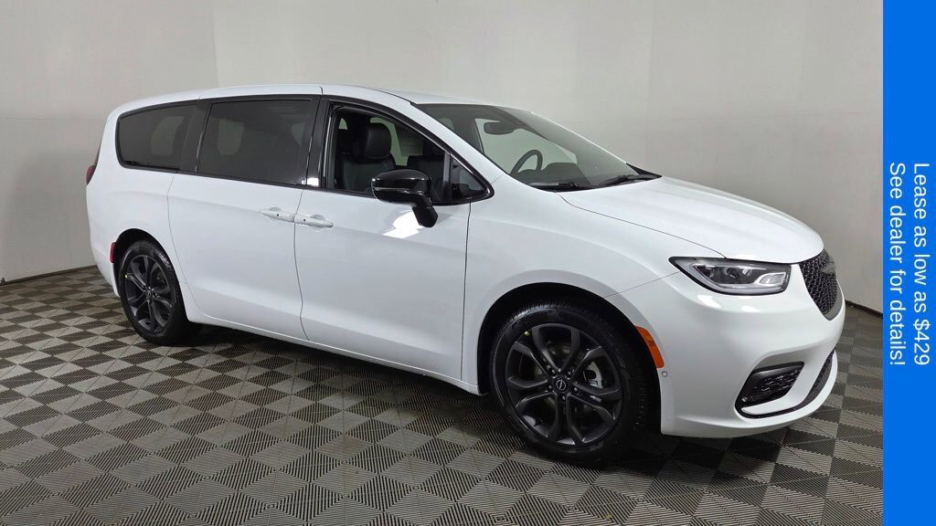 2026 CHRYSLER Pacifica
