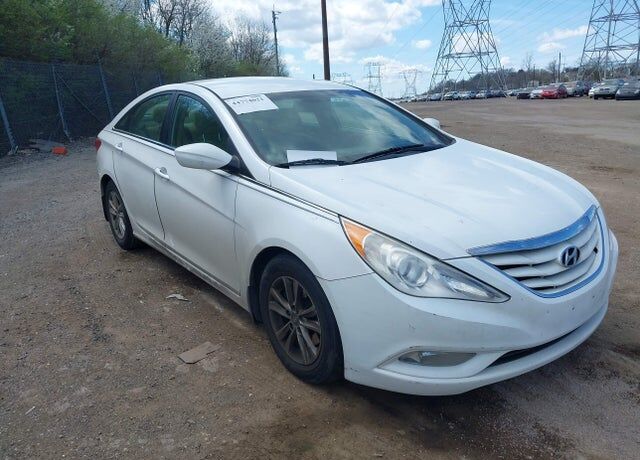 2013 HYUNDAI Sonata