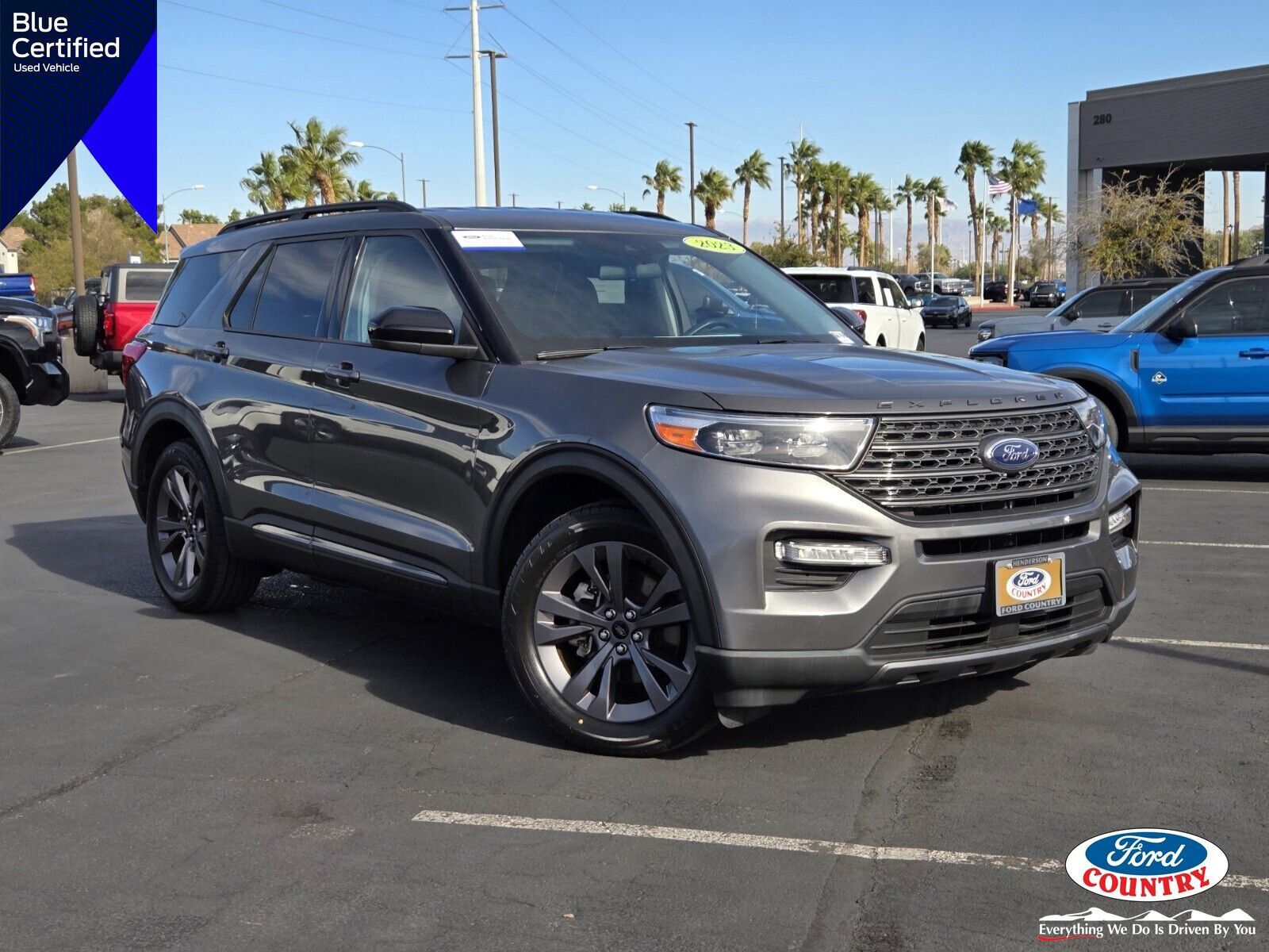 2023 FORD Explorer