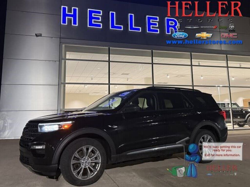 2021 FORD Explorer